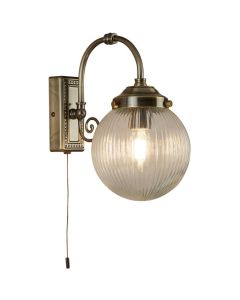 Searchlight Belvue 3259AB bronzen badkamer wandlamp met geribbeld glas